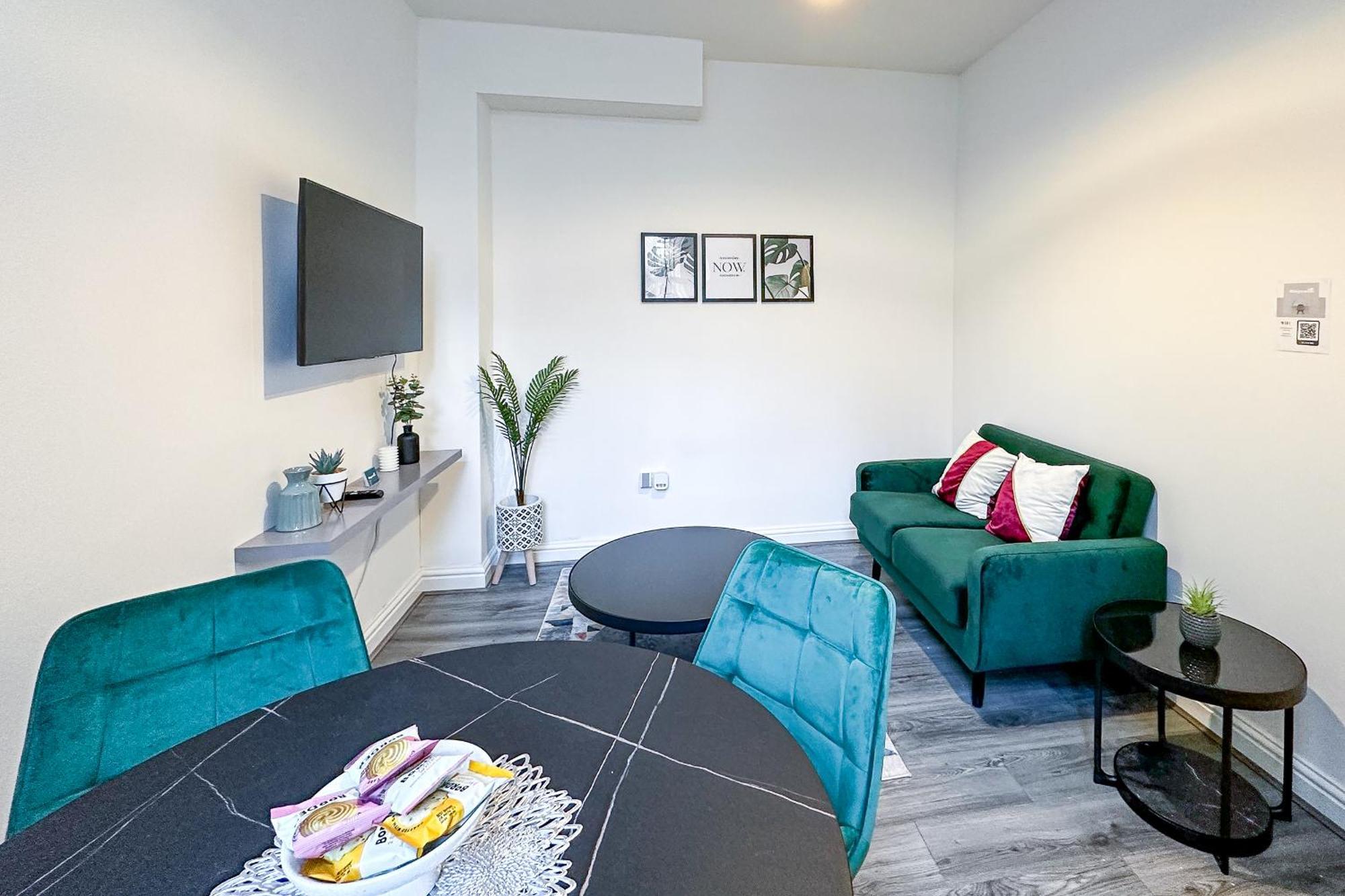 Ashfield Co-Living - Private Room Self-Cater مانشستر المظهر الخارجي الصورة
